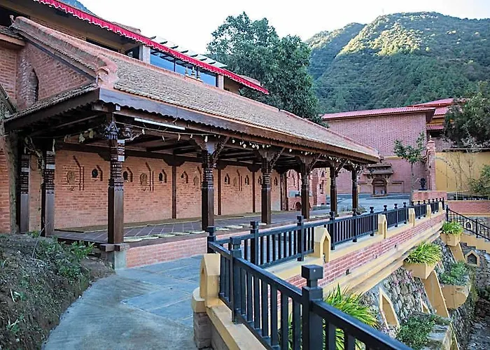 Jungle Mahal Wellness Hotel
