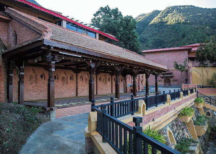 Jungle Mahal Wellness 4*
